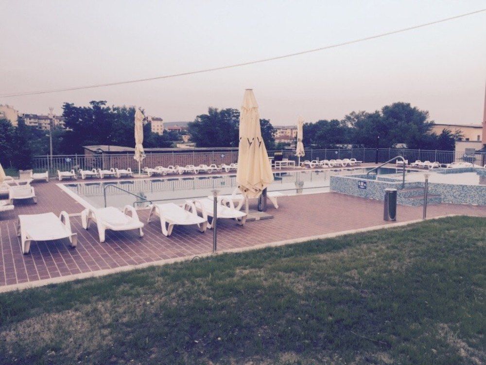 Hotel Astrea Hisarya Exterior foto